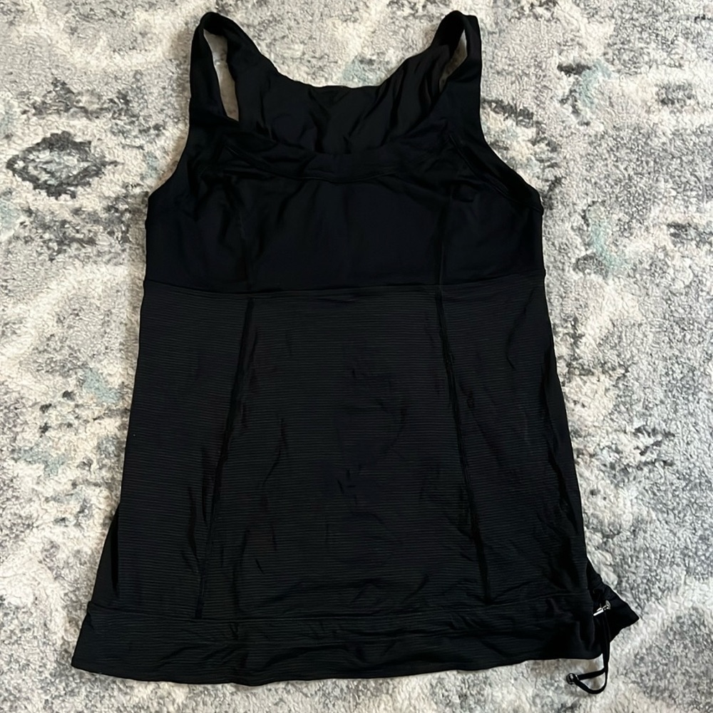 Lululemon black tank top